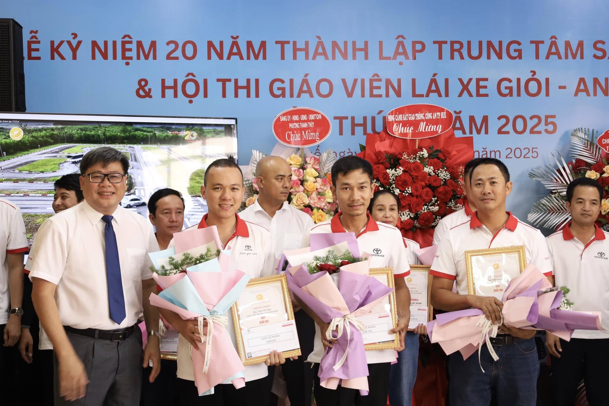 Lễ kỷ niệm 20 năm thành lập Trung tâm Sát hạch lái xeTrường Cao đẳng Huế, Kỷ niệm 20 năm, Đào tạo lái xe, Huế